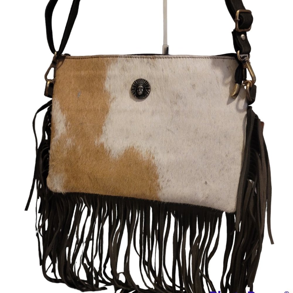 Western Native America Indian Chief in Brown/Brindle Hair on Leather